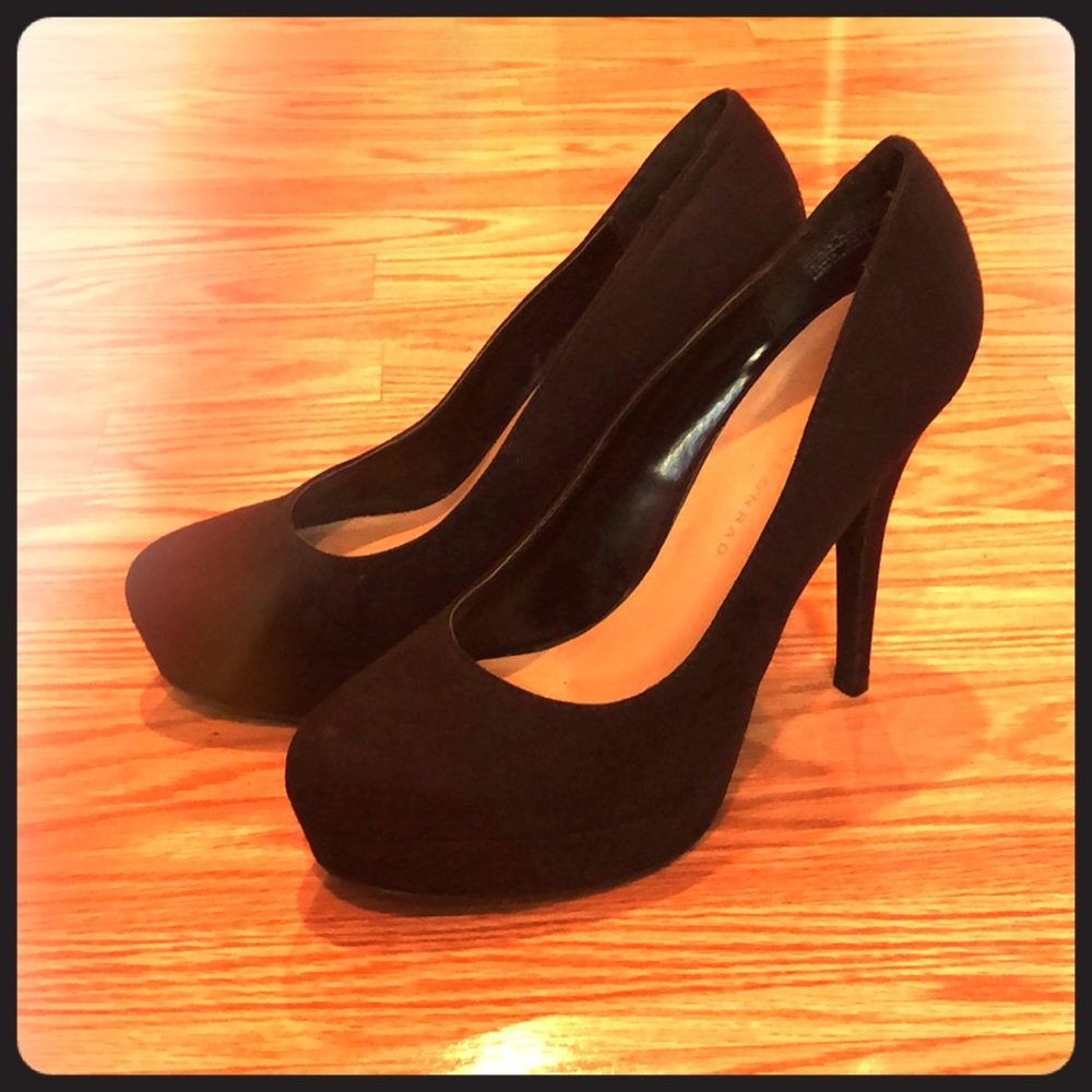 🆕 classic black pumps